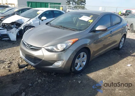 2013 Hyundai Elantra Gls из США, поврежденный, VIN 5NPDH4AE9DH445213